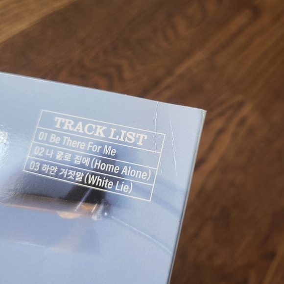 NCT 127 Be There For Me album - Picture 4 of 5